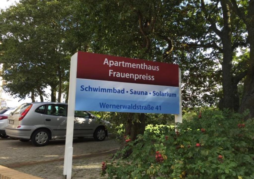Strandloft Cuxhaven Im Haus Frauenpreiss Sahlenburg - Strandnah - 2 Hunde Willkommen -Schwimmbad - Sauna - Direkt Am Wald - Dachterrasse Mit Blick Nach Neuwerk 외부 사진